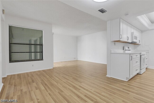 Foto del edificio - 3615 Boca Ciega Dr