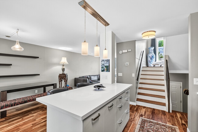 Kitchen Island - 220 2nd St NE