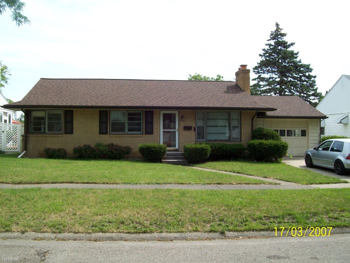 Primary Photo - 3726 Norwood Dr