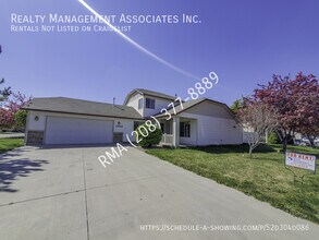 Building Photo - 17659 Monarch Way