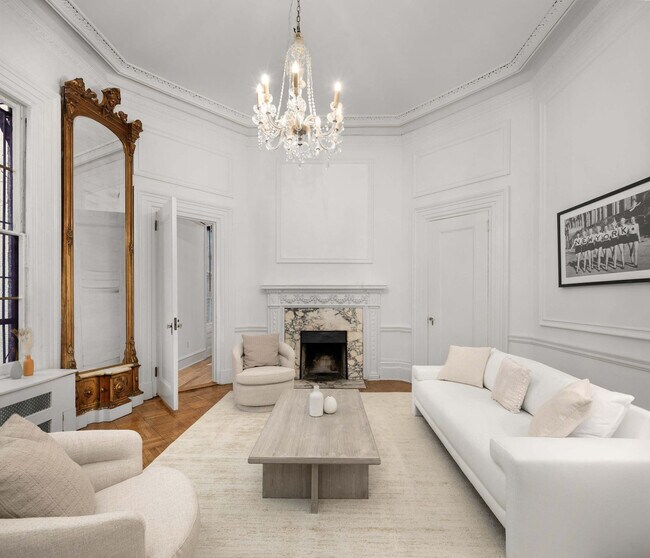 Foto del edificio - 3 E 9th St