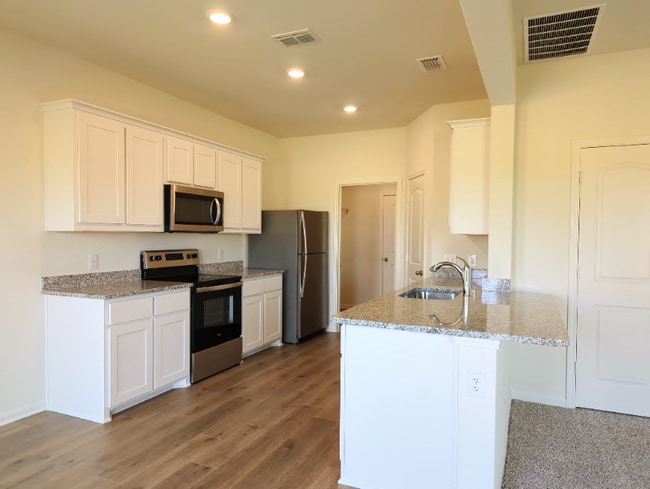 Foto del edificio - 4702 Hoover Ct