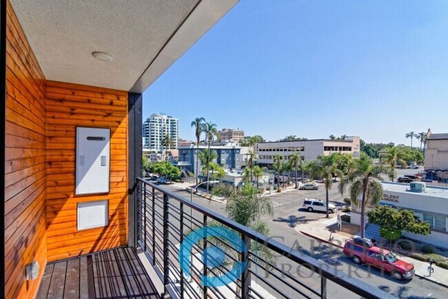 Foto del edificio - 2870 Fourth Ave