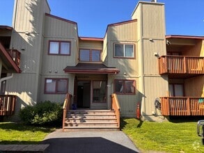 Building Photo - 10260 Jamestown Dr