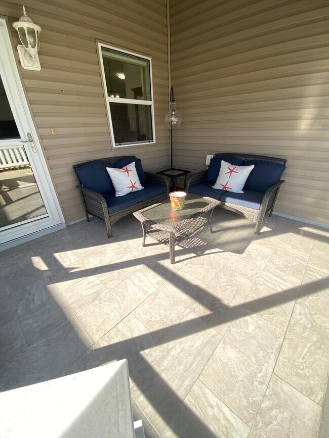 Foto del edificio - 1708 Abasco Ct