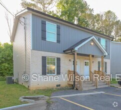 Building Photo - 3263 Chattanooga Rd