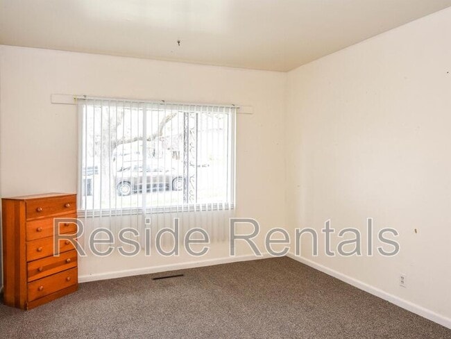 Foto del edificio - 632 E 600 N