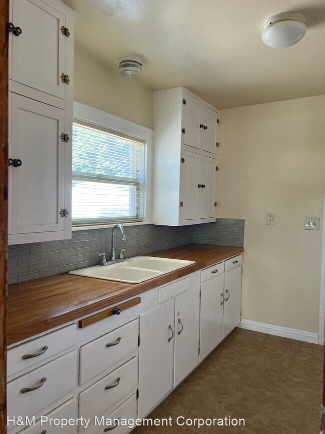 Foto del edificio - 2 br, 1 bath House - 152 Vine Street