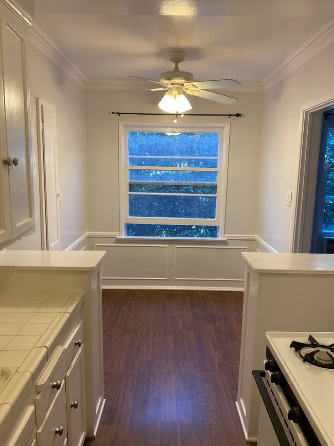 Kitchen windon - 128 S Reeves Dr