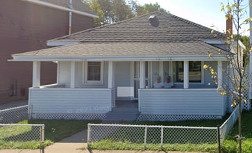 Building Photo - 368 Portland St