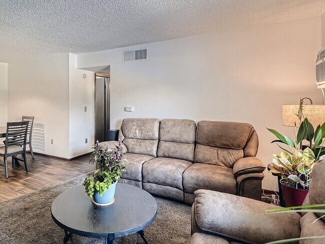 Country Green Apartments - Apartments in Canon City, CO | Apartments.com