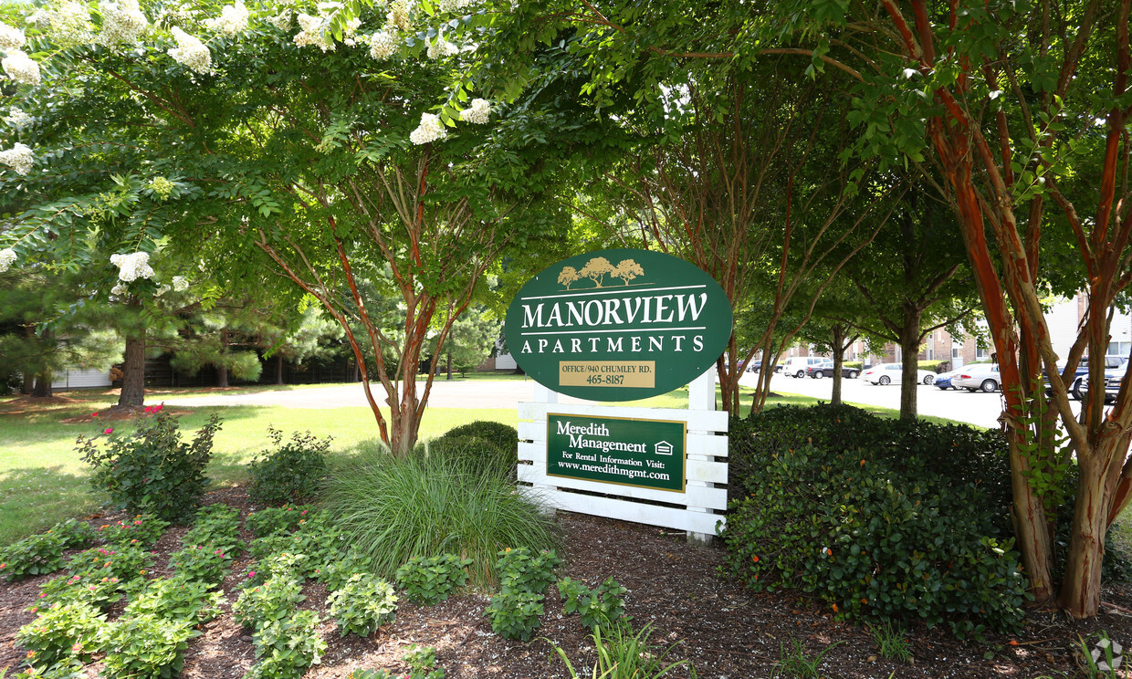 Foto principal - Manor View Apartments