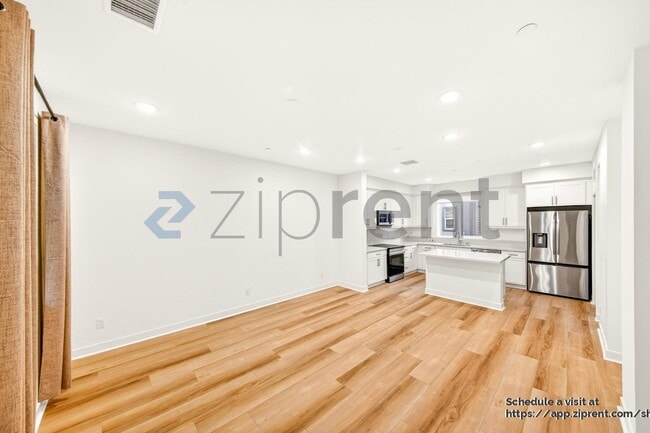 Building Photo - 836 Lexi Ln