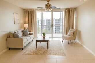 Building Photo - 1750 NE 191st St