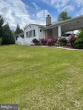 Building Photo - 23655 Daniel Farm Ln