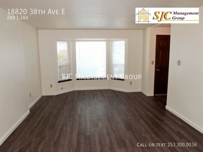 Foto del edificio - 18820 38th Ave E