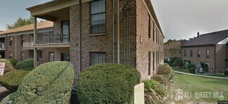 Building Photo - 323 Gill Ln