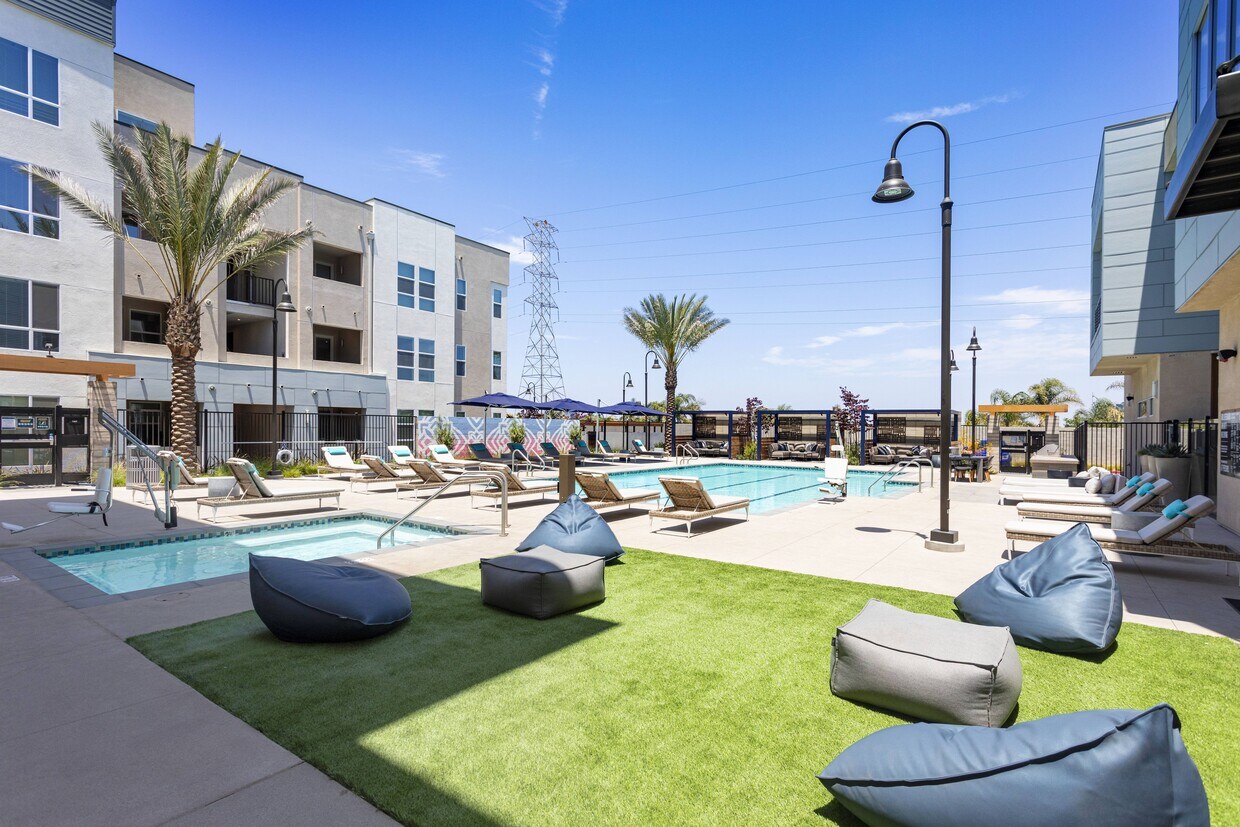 Evolve South Bay Apartments in Carson, CA Westside Rentals