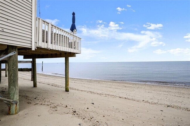 Foto del edificio - 43 Shoreline Dr