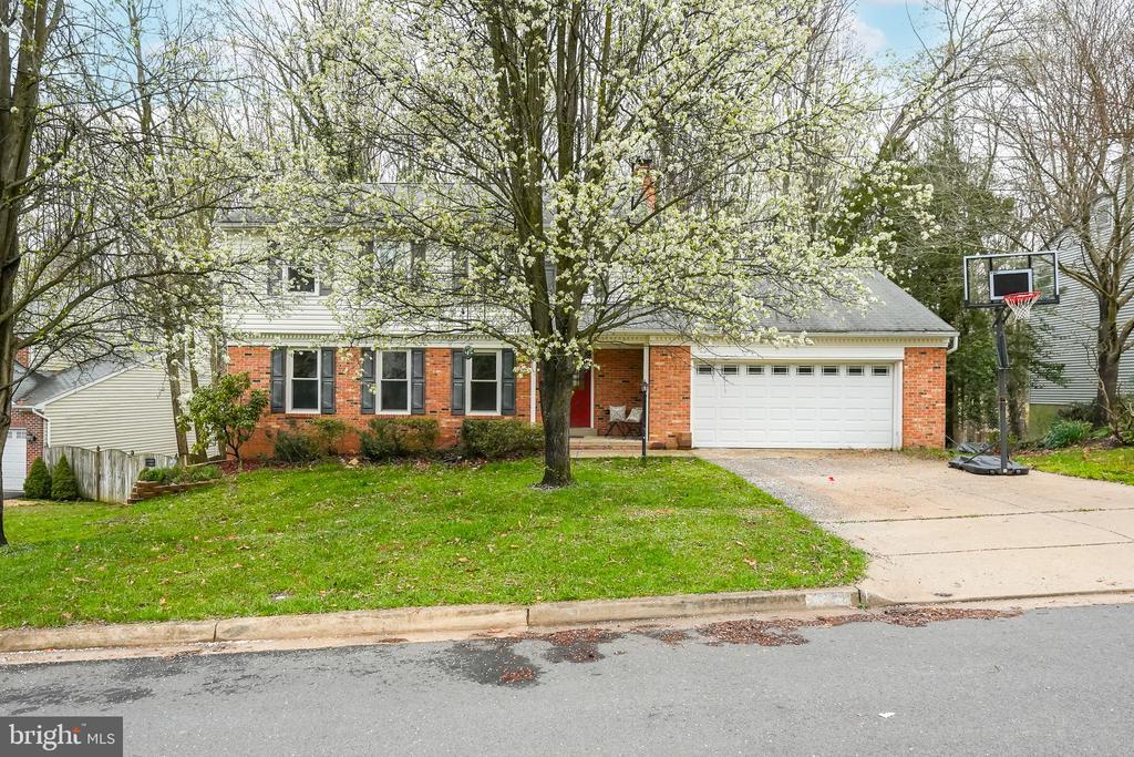 Primary Photo - 4230 Avon Dr