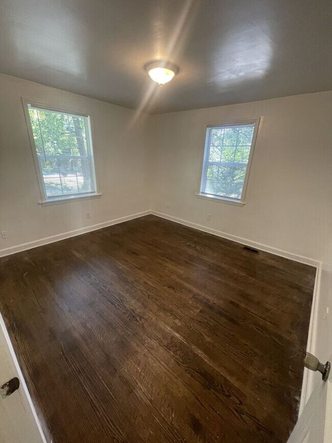 Foto del edificio - 2bd 1ba Home!
