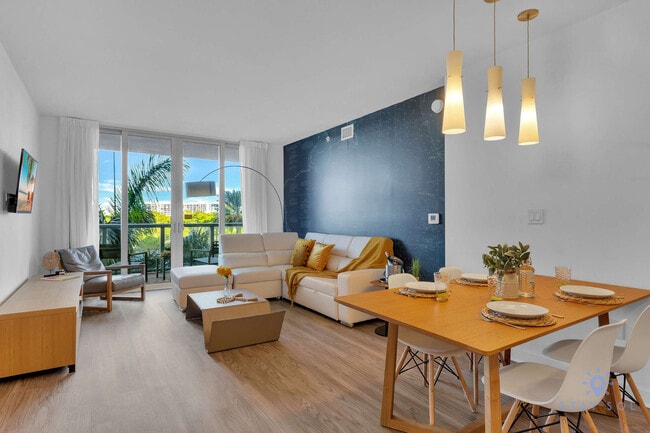 Foto del edificio - 2602 E Hallandale Beach Blvd
