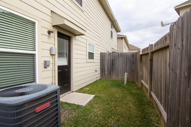 Building Photo - 13019 Bella Vida Ln