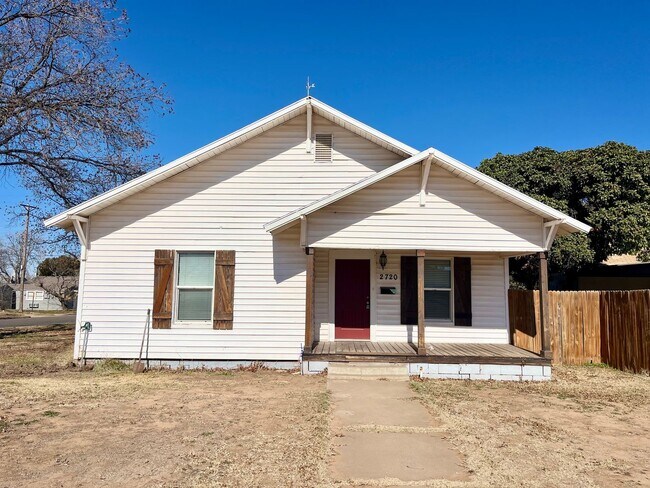 Building Photo - Pre-Leasing Summer 2025 - Charming Home, V...