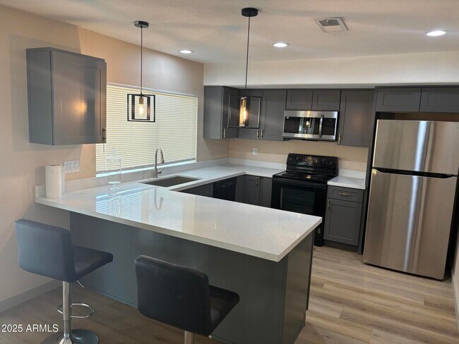 Foto del edificio - 4420 W Keating Cir