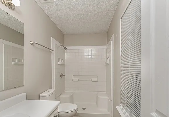 Foto del edificio - 3909 Old Coach Rd