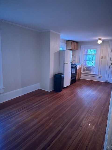 Building Photo - 32 Lookout Dr
