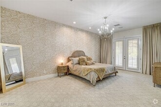 Building Photo - 2272 Coral Ridge Ave
