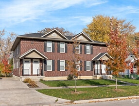 Building Photo - 528 Chippawa St
