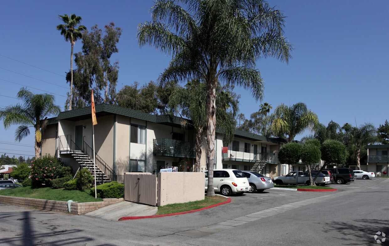 Foto del edificio - Amber Crest Apartments