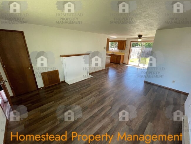 Building Photo - 567