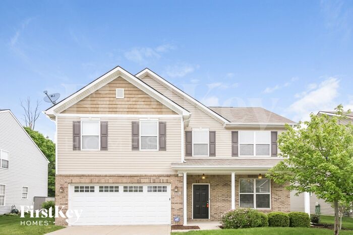 Foto principal - 6106 Green Willow Rd