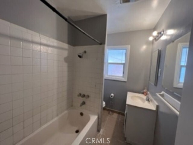Building Photo - 8609 Rio Dell St