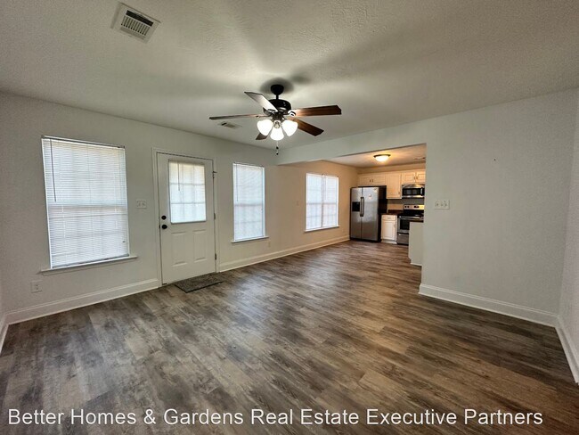 Building Photo - 2 br, 2 bath House - 112 George Street