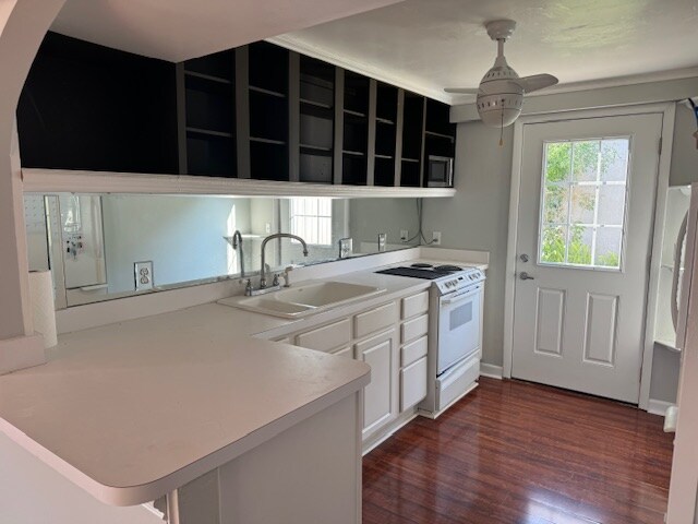 Building Photo - 8313 Periwinkle Ct