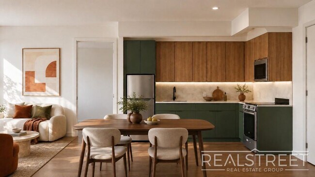 Foto del edificio - Three Bed Two Bath with Balcony!
