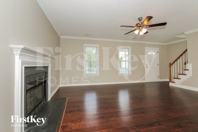 Foto del edificio - 623 Sunset Ridge Ln