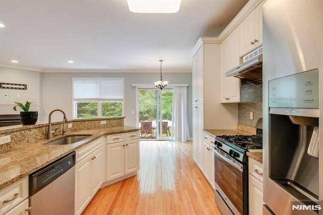 Foto del edificio - 1503 Whitney Ln
