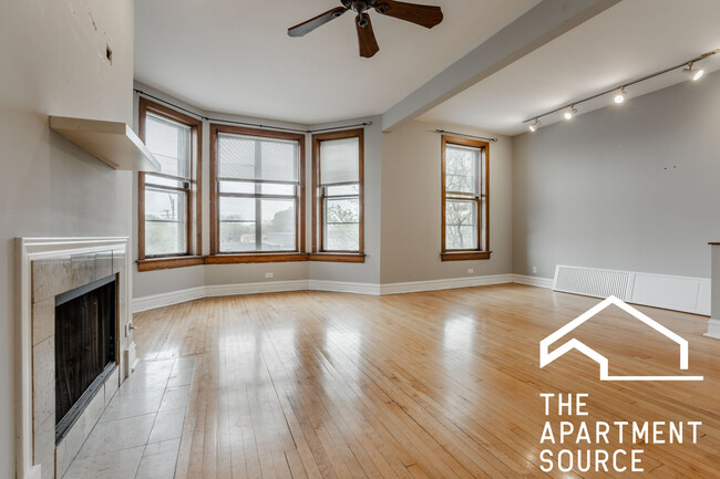 Foto del edificio - 2835 N Ashland Ave