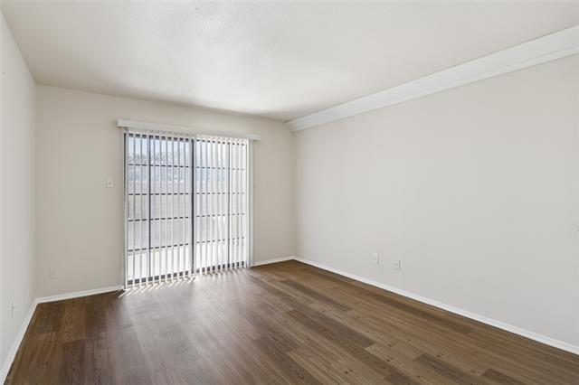 Foto del edificio - 322 W Harwood Rd