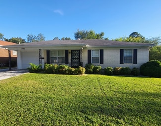 Building Photo - 6901 Princess Dr