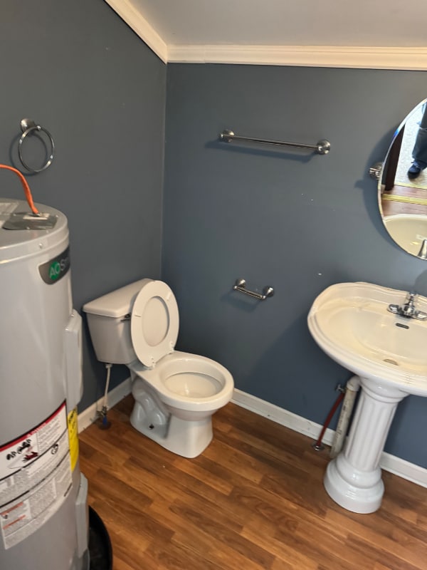 Building Photo - 109 Jeffery St