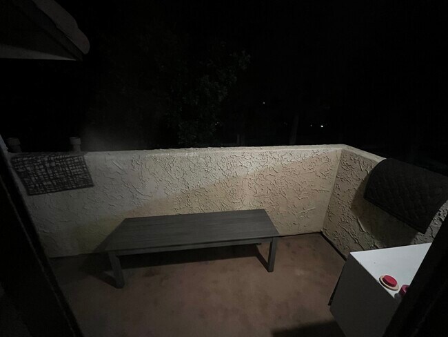Foto del edificio - 1655 Live Oak Rd