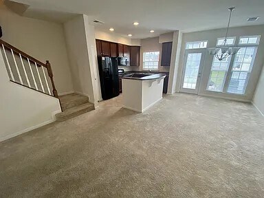 Foto del edificio - 8939 Ringview Dr