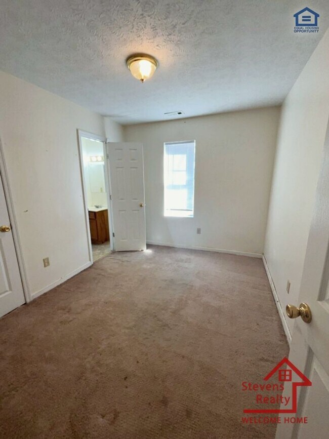 Foto del edificio - 106 Dogwood Pointe Dr