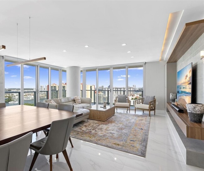 Building Photo - 300 Sunny Isles Blvd